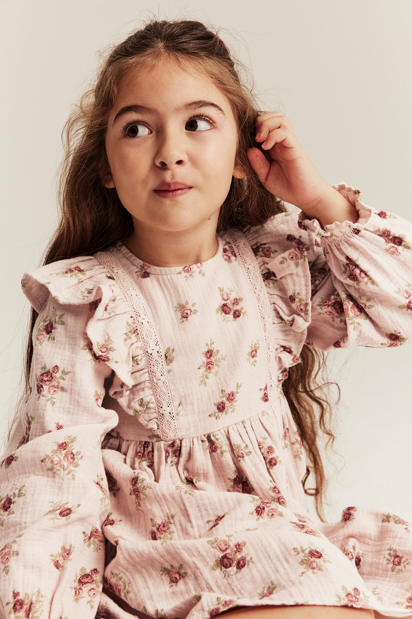 Kids´ pink floral frill dress