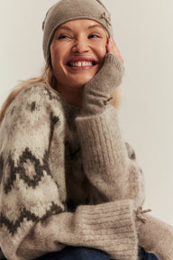 Women's beige wool and cashmere blend wrist warmers