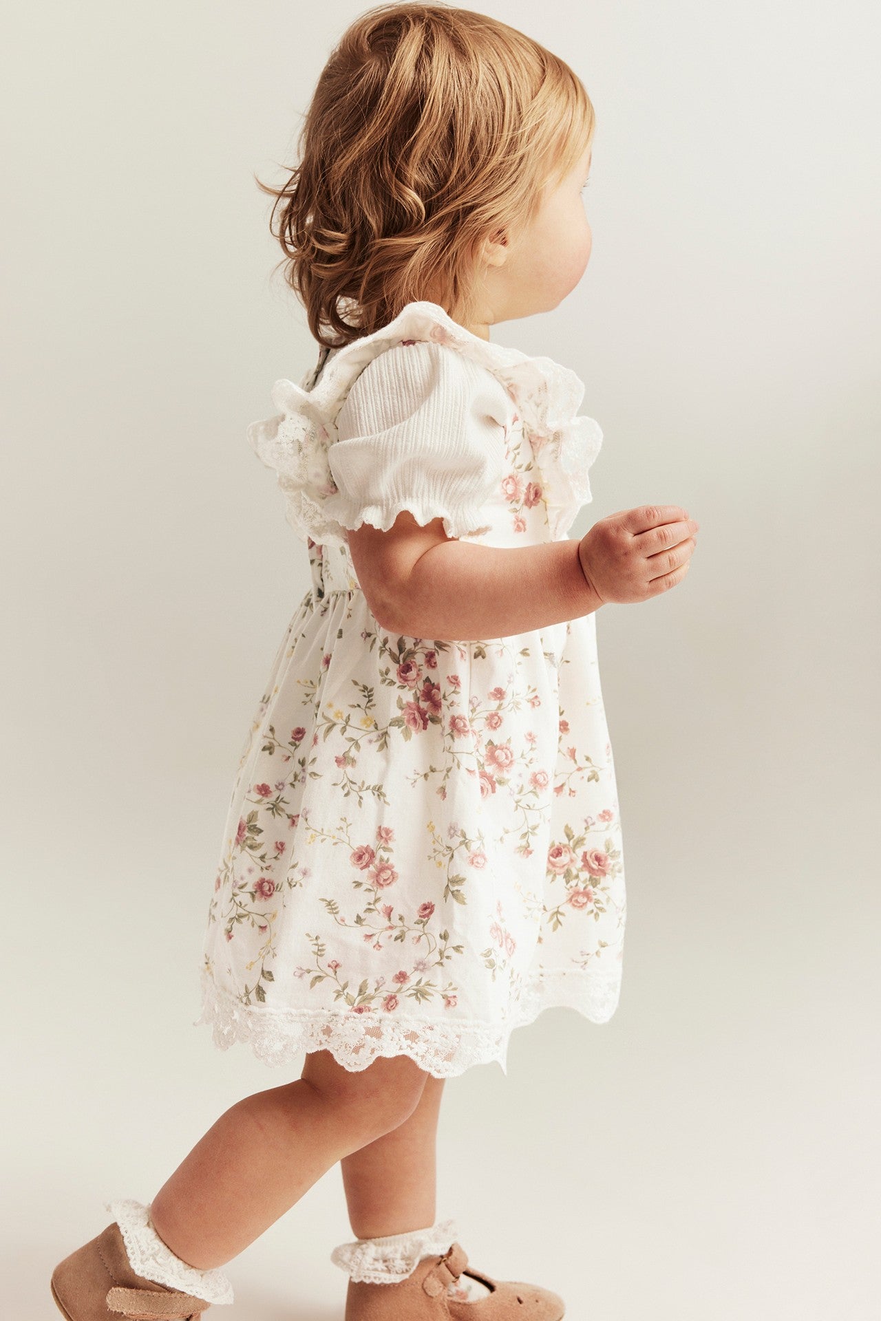 Baby white floral sleeveless dress