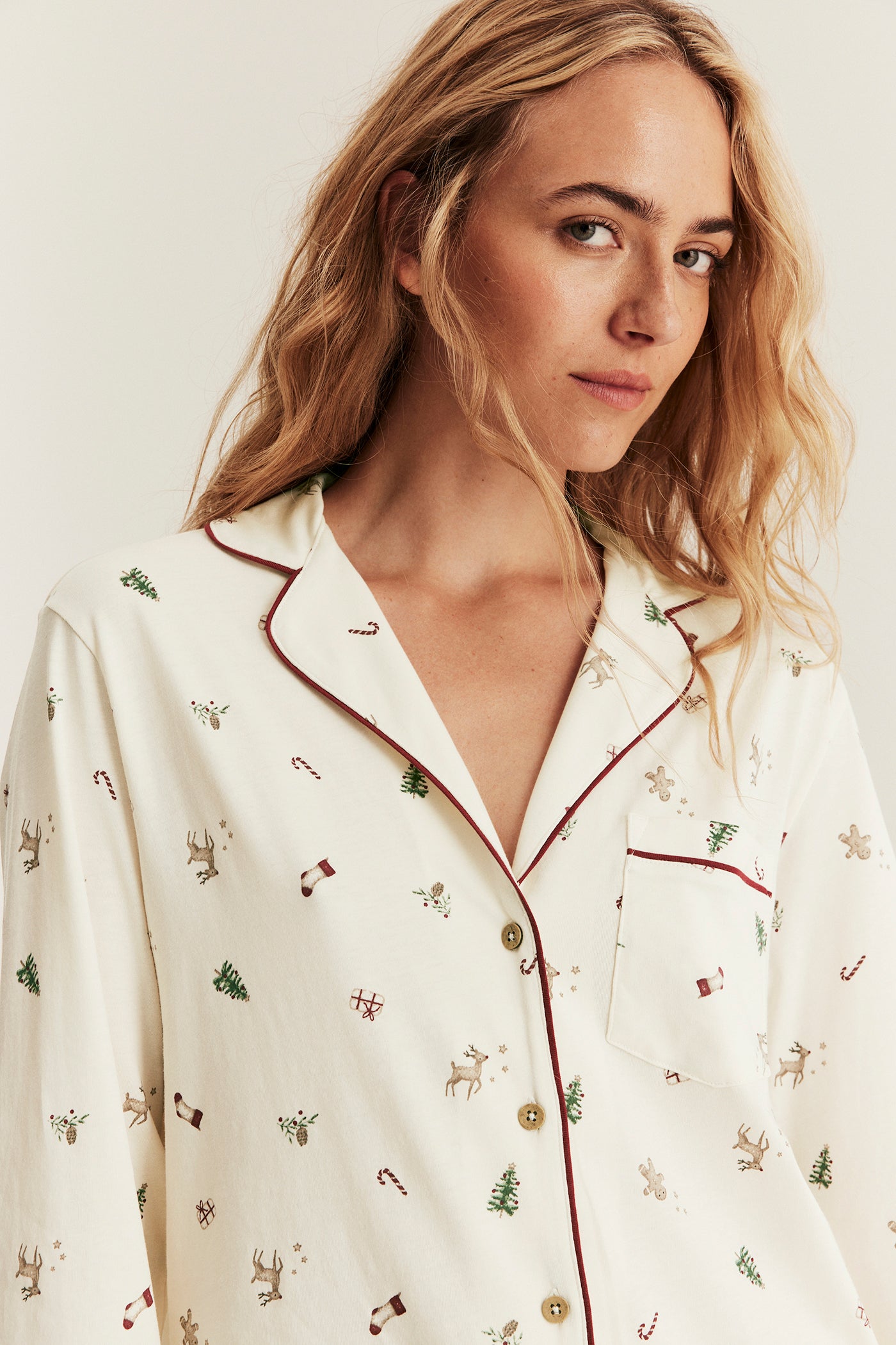 Women's white christmas pyjamas