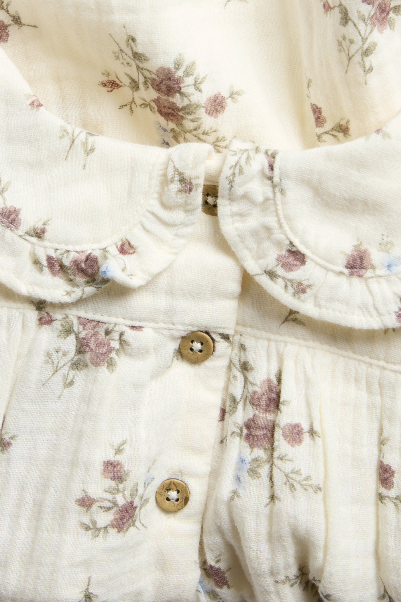 Kids' white floral blouse with frill collar