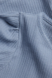 Kids blue short sleeve top with puff sleeves