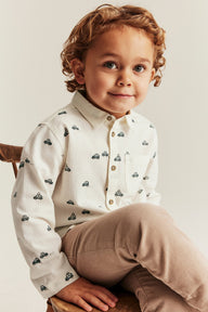 Kids' white shirt with car print