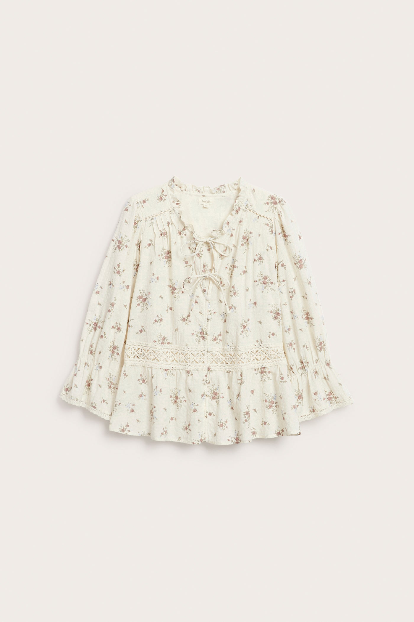 Women's white floral three-quarter sleeve blouse