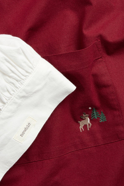 Kids’ red apron with baker’s hat