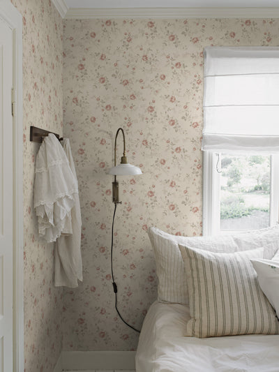 Rose Garden beige wallpaper