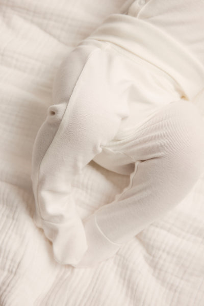 Baby white basic tights with feet