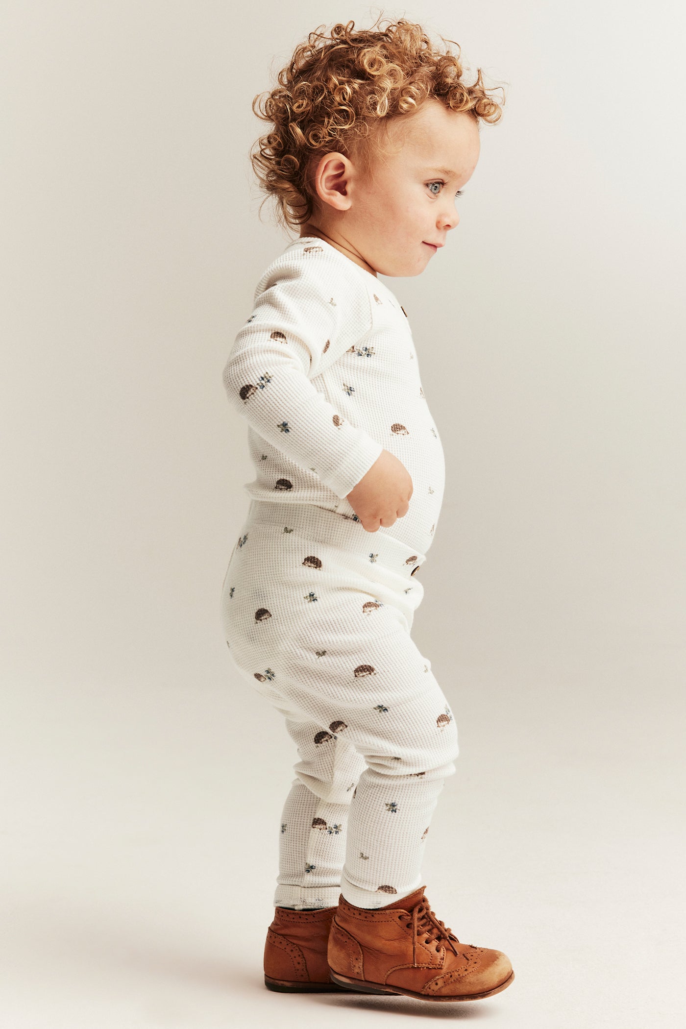 Baby white hedgehog-patterned leggings