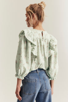 Women's green floral lace blouse with 3/4 sleeves