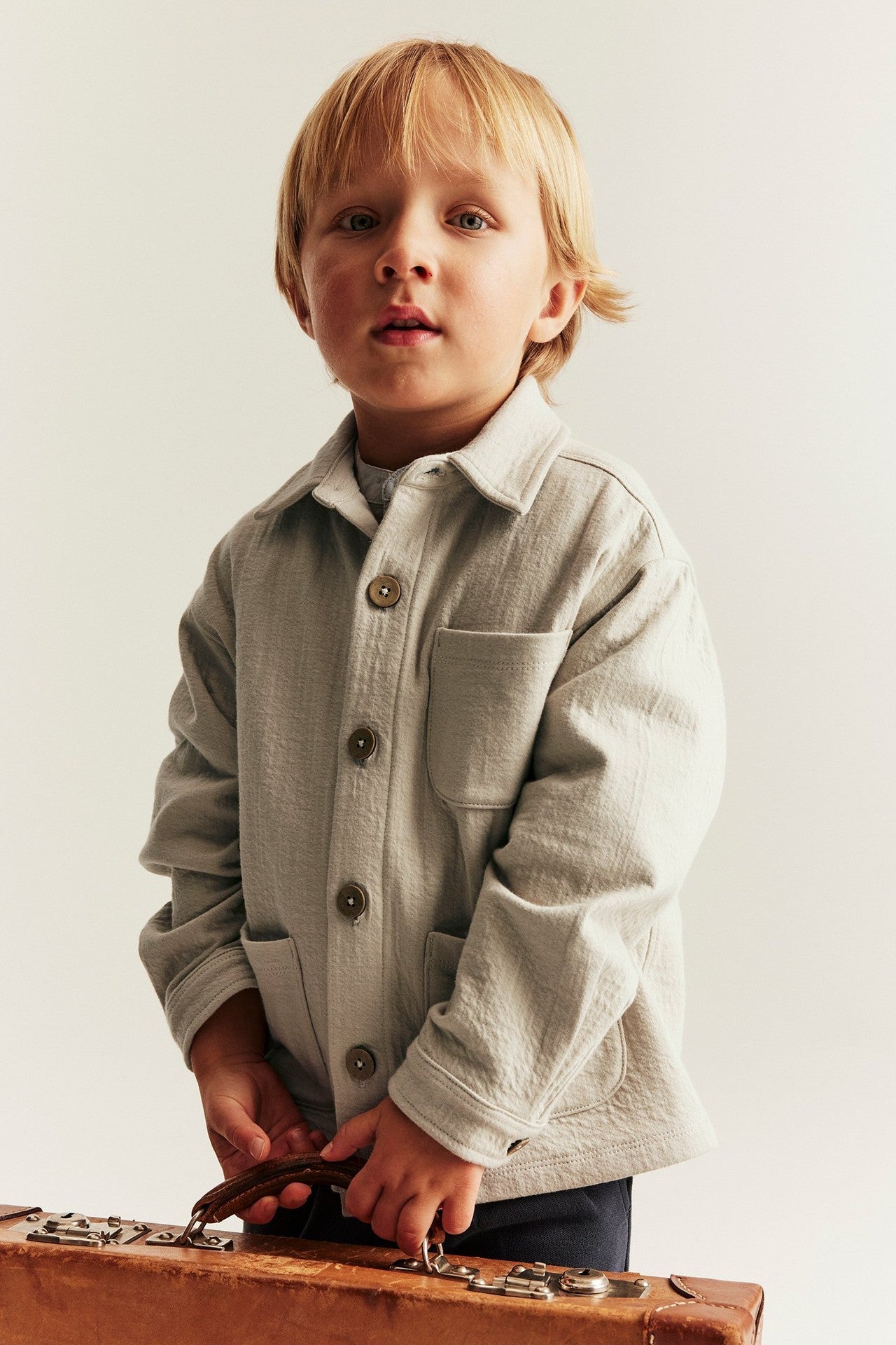 Kids beige overshirt with collar
