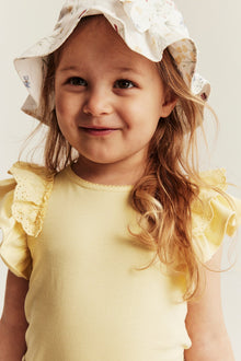 Baby & Kids yellow short sleeve top