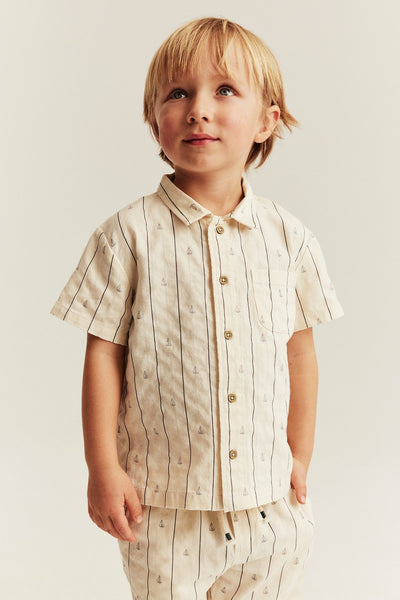 Kids cream shirt with sailboats
