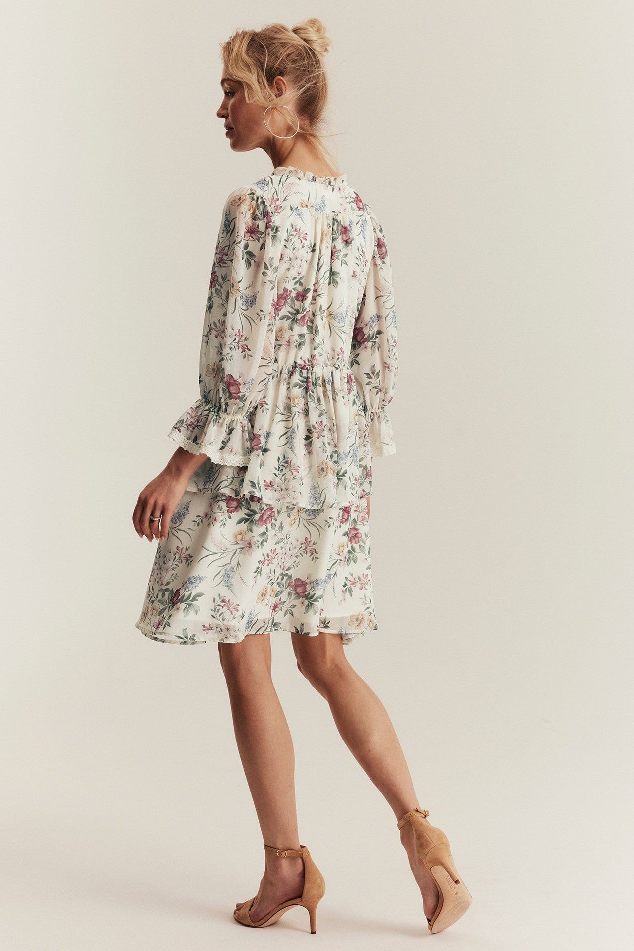 Women's floral chiffon dress