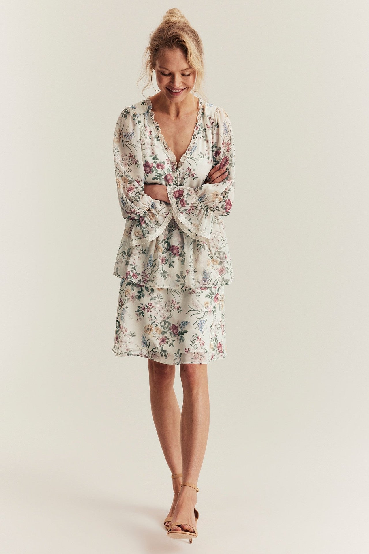 Women's floral chiffon dress