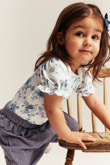 Baby white floral short sleeve bodysuit