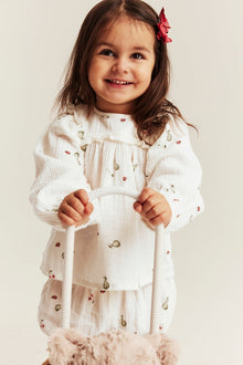Baby white two-piece muslin set