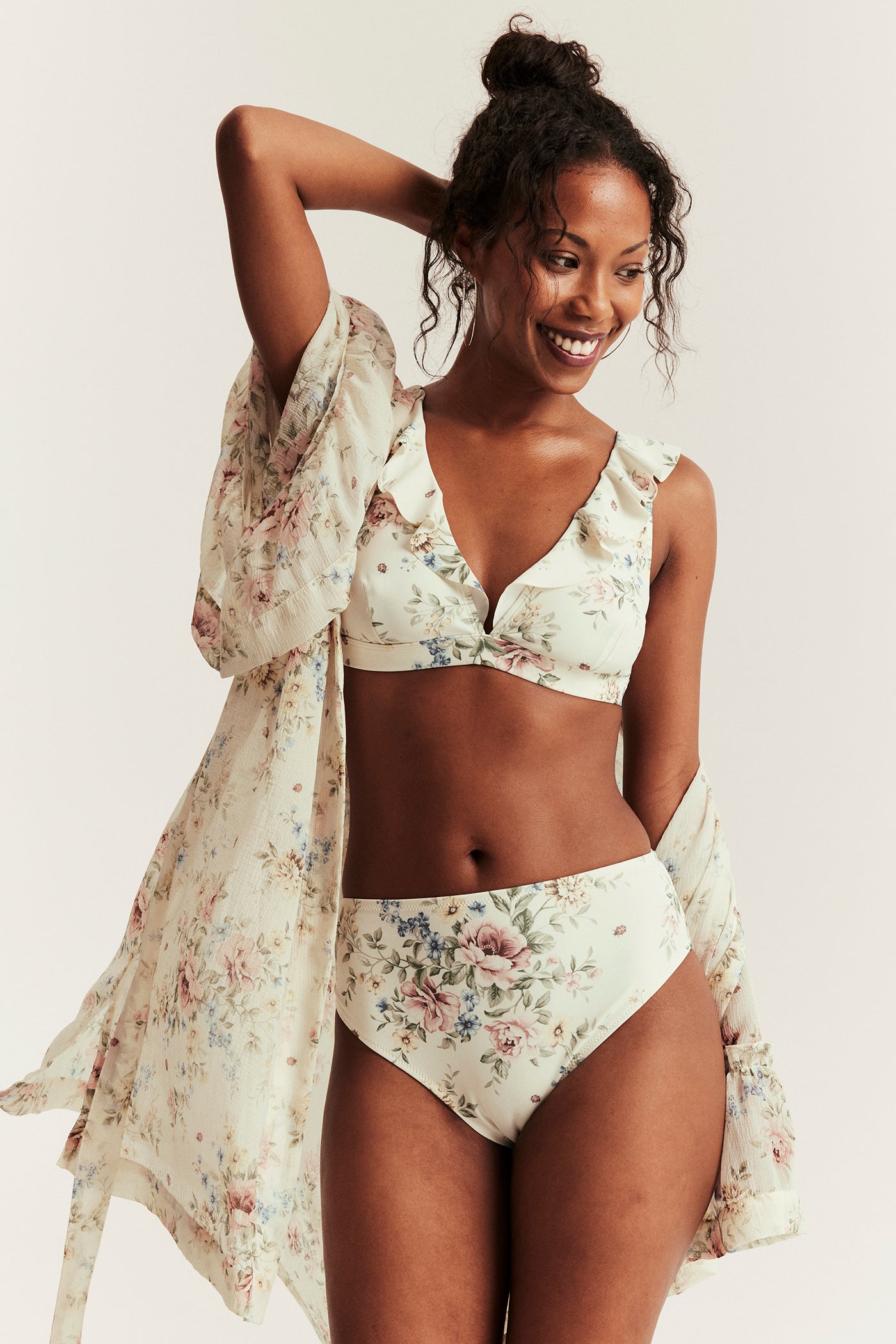 Women's white floral high-waist bikini briefs