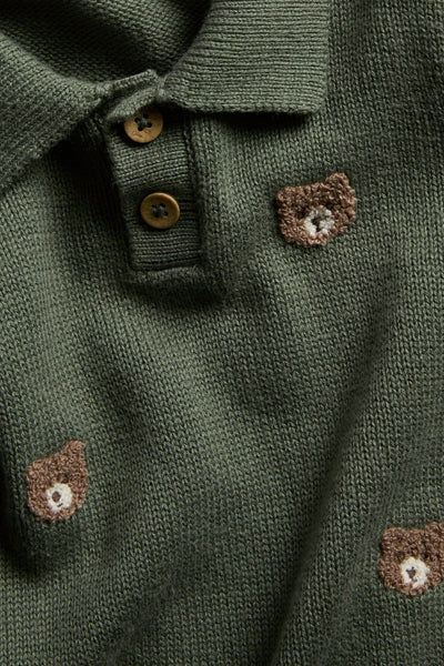 Baby knitted sweater with bears
