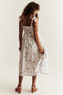 Women’s wild strawberry print dress
