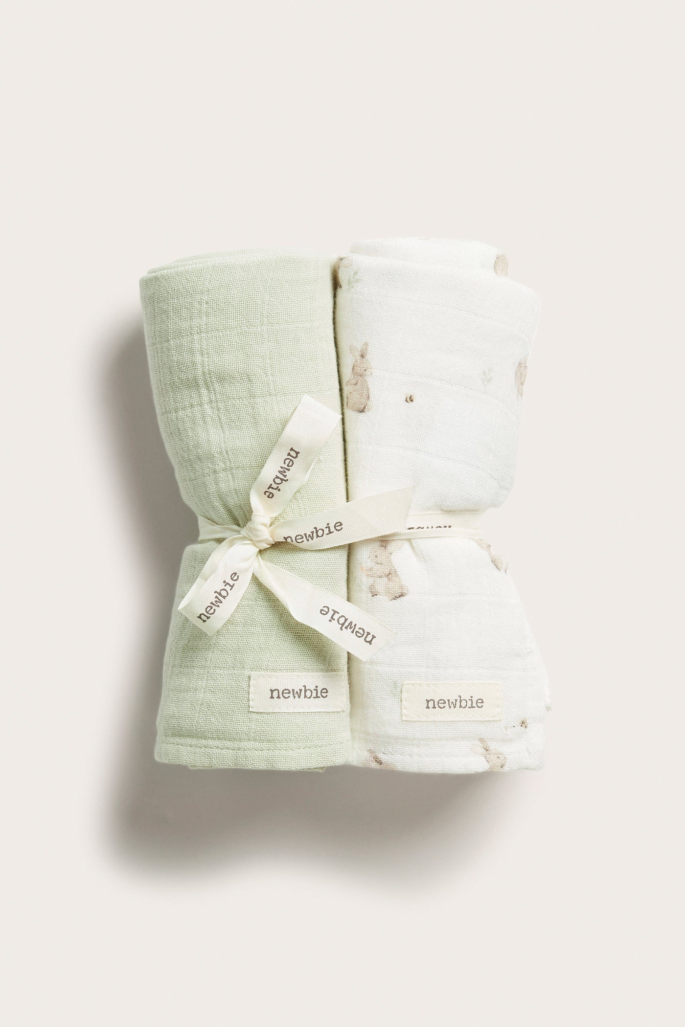 Baby white muslin blankets with rabbits, 2-pack