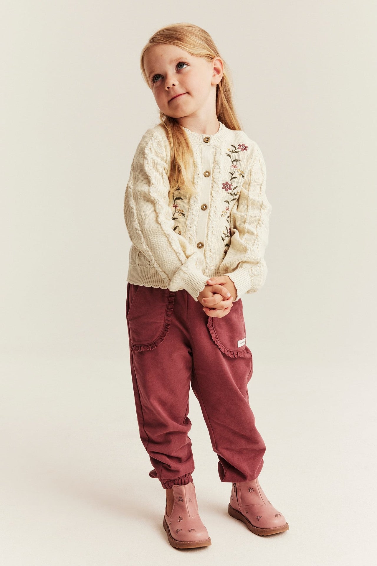 Baby & Kids cardigan with embroidery