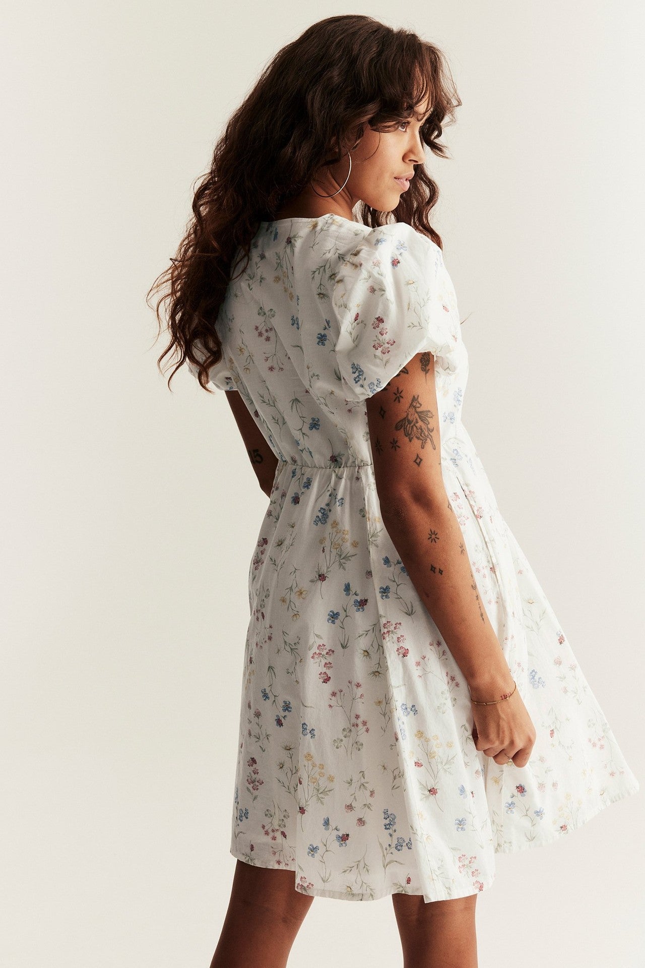 Women's white floral dress