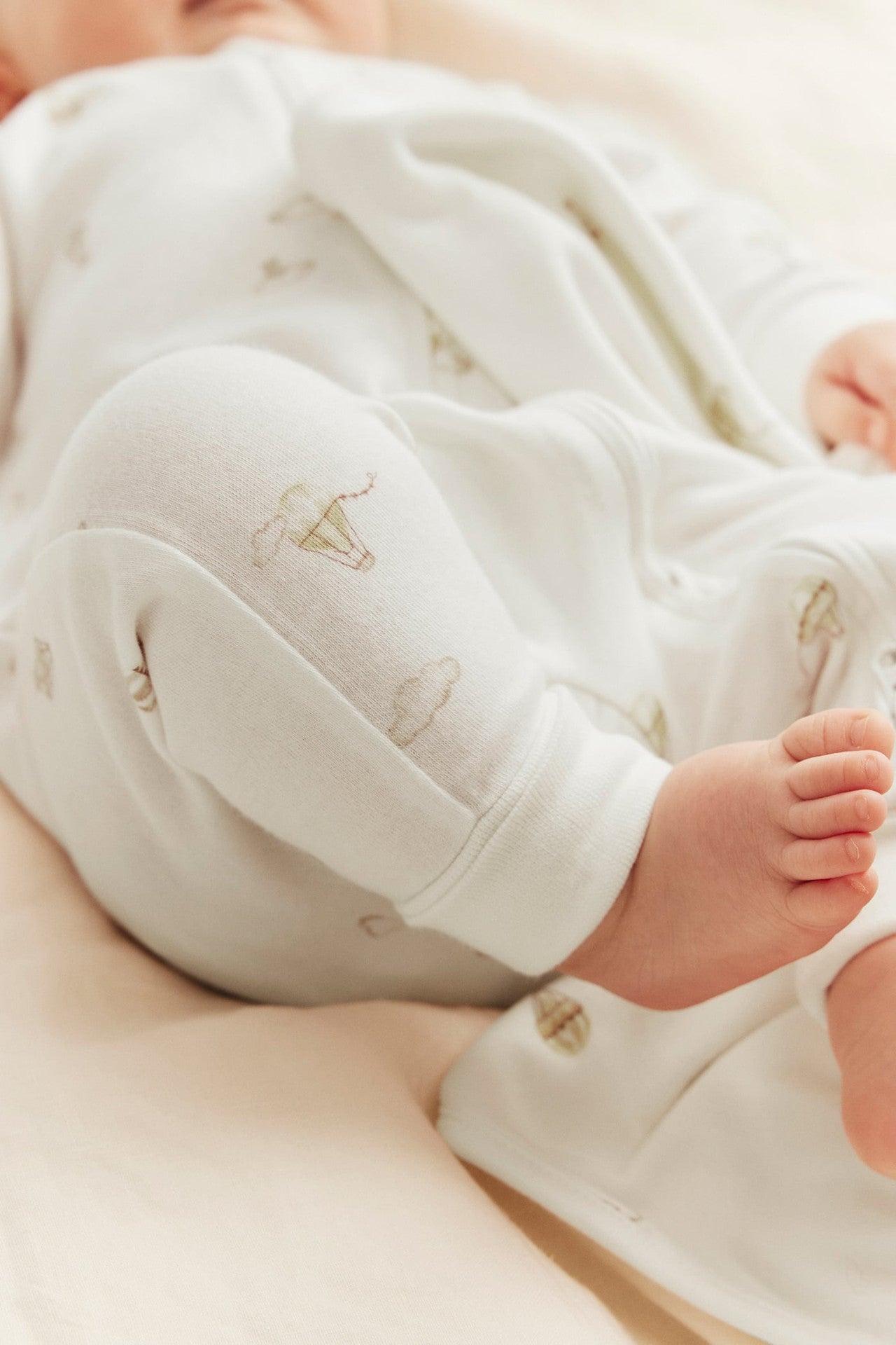 Baby white hot-air balloon pyjamas