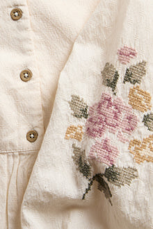Kids blouse with floral embroidery