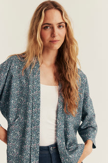 Women’s short floral kimono