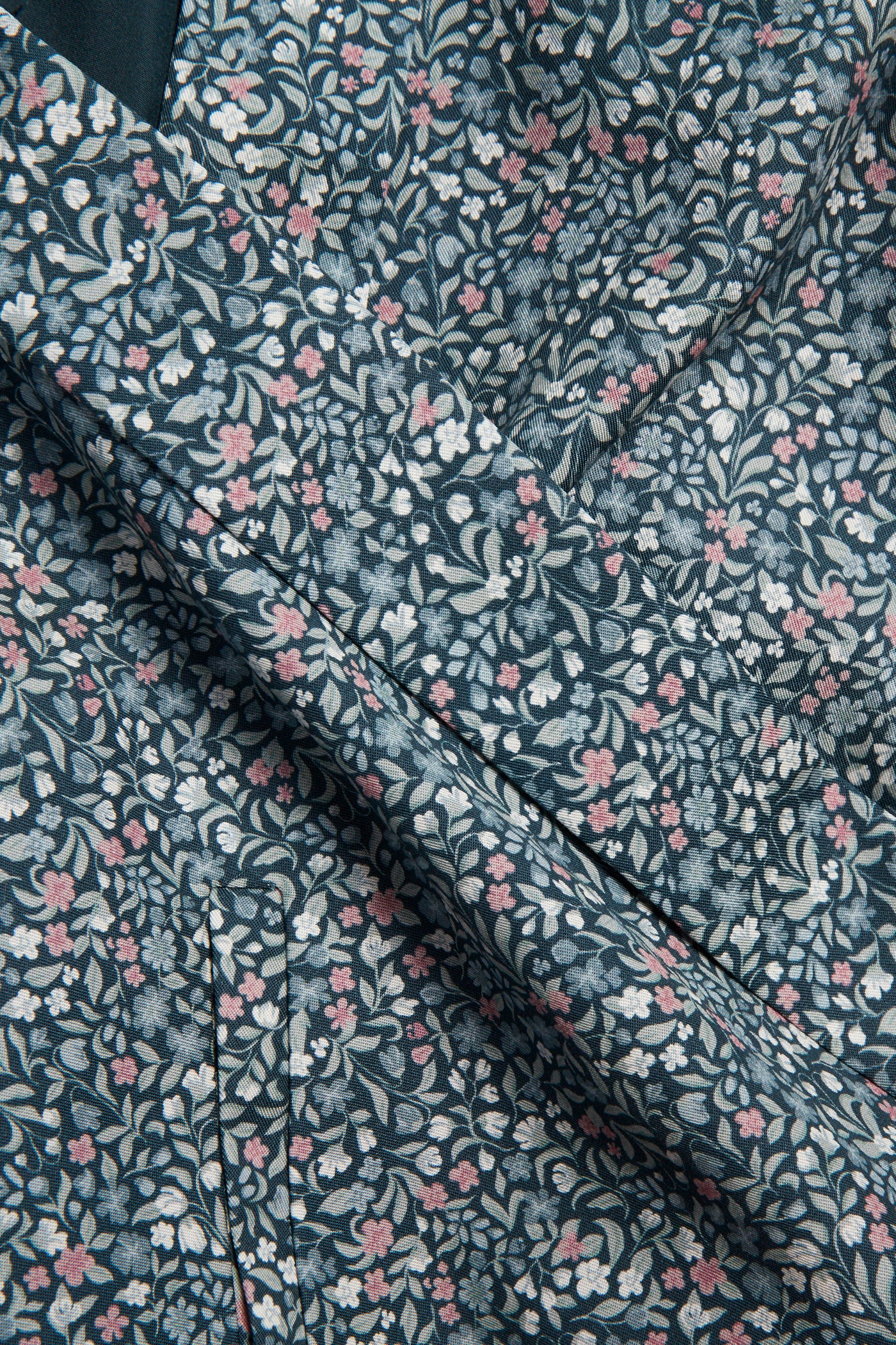 Women’s short floral kimono