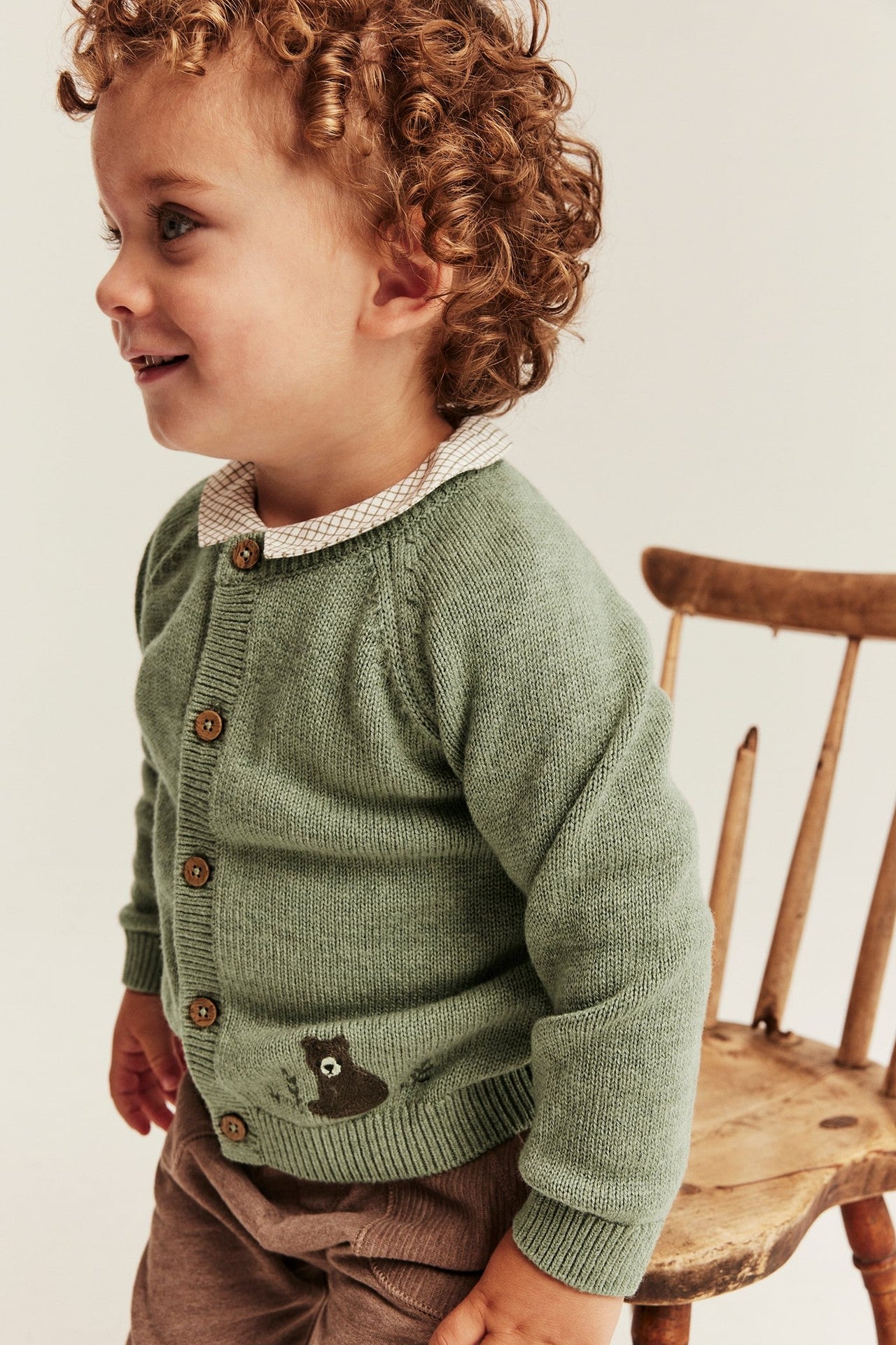 Baby cardigan with embroidered bear