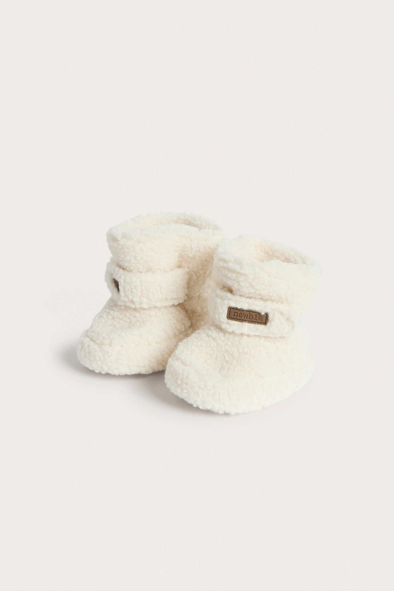 Baby light beige pile booties