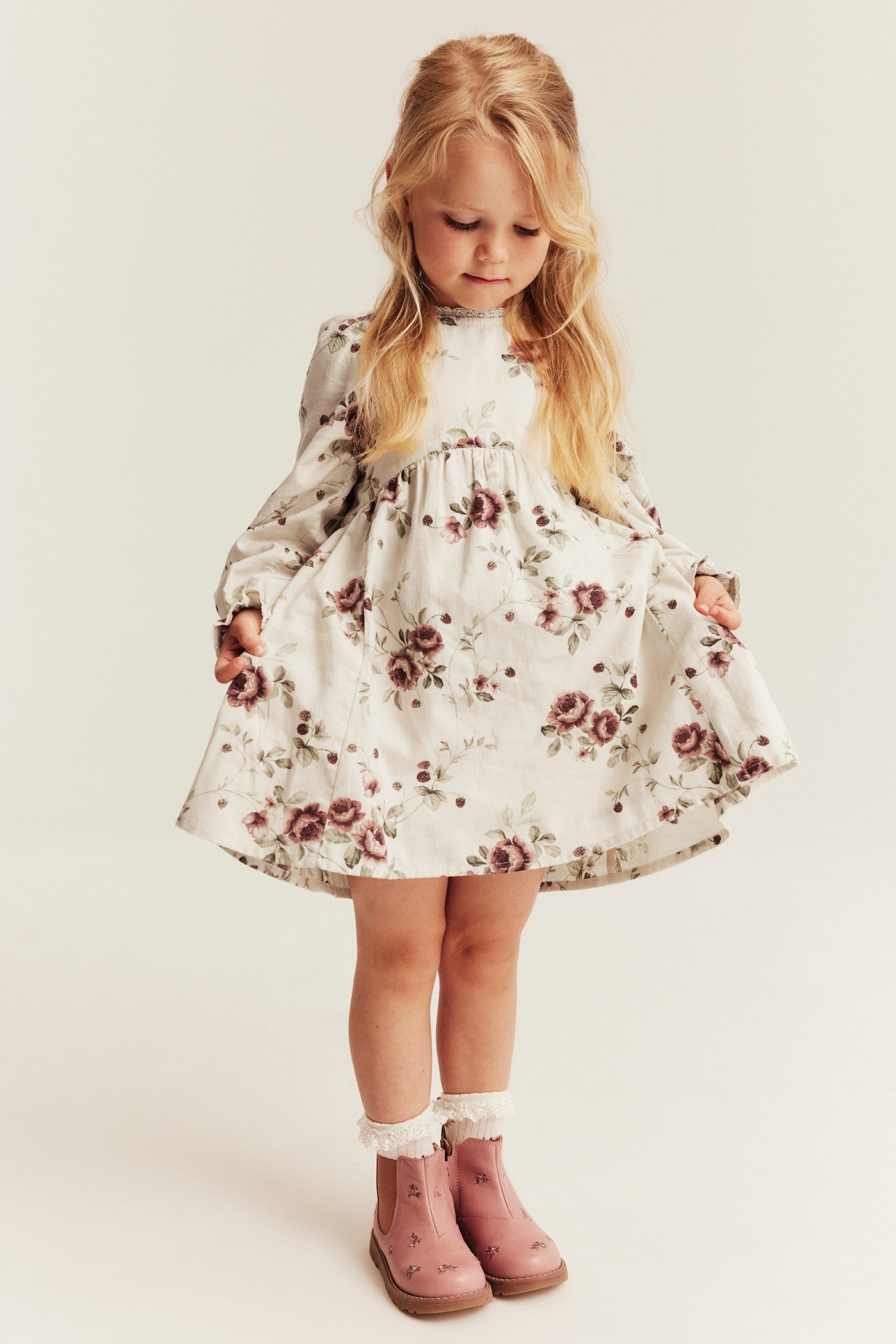 Kids white rose dress