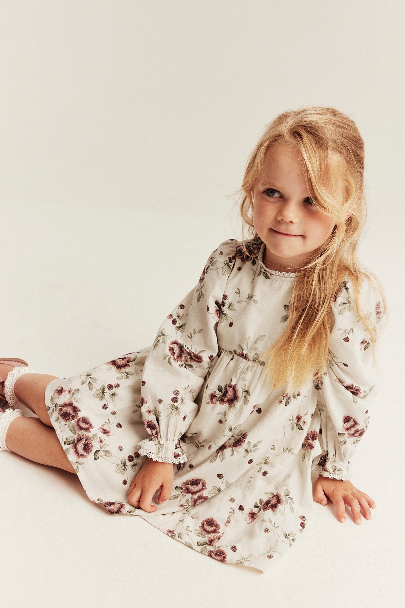 Kids white rose dress