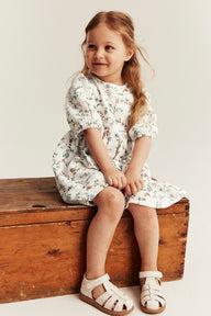 Kids floral dress with puff sleeves