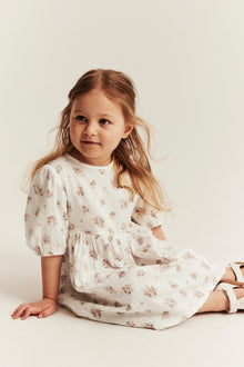 Kids floral dress with puff sleeves