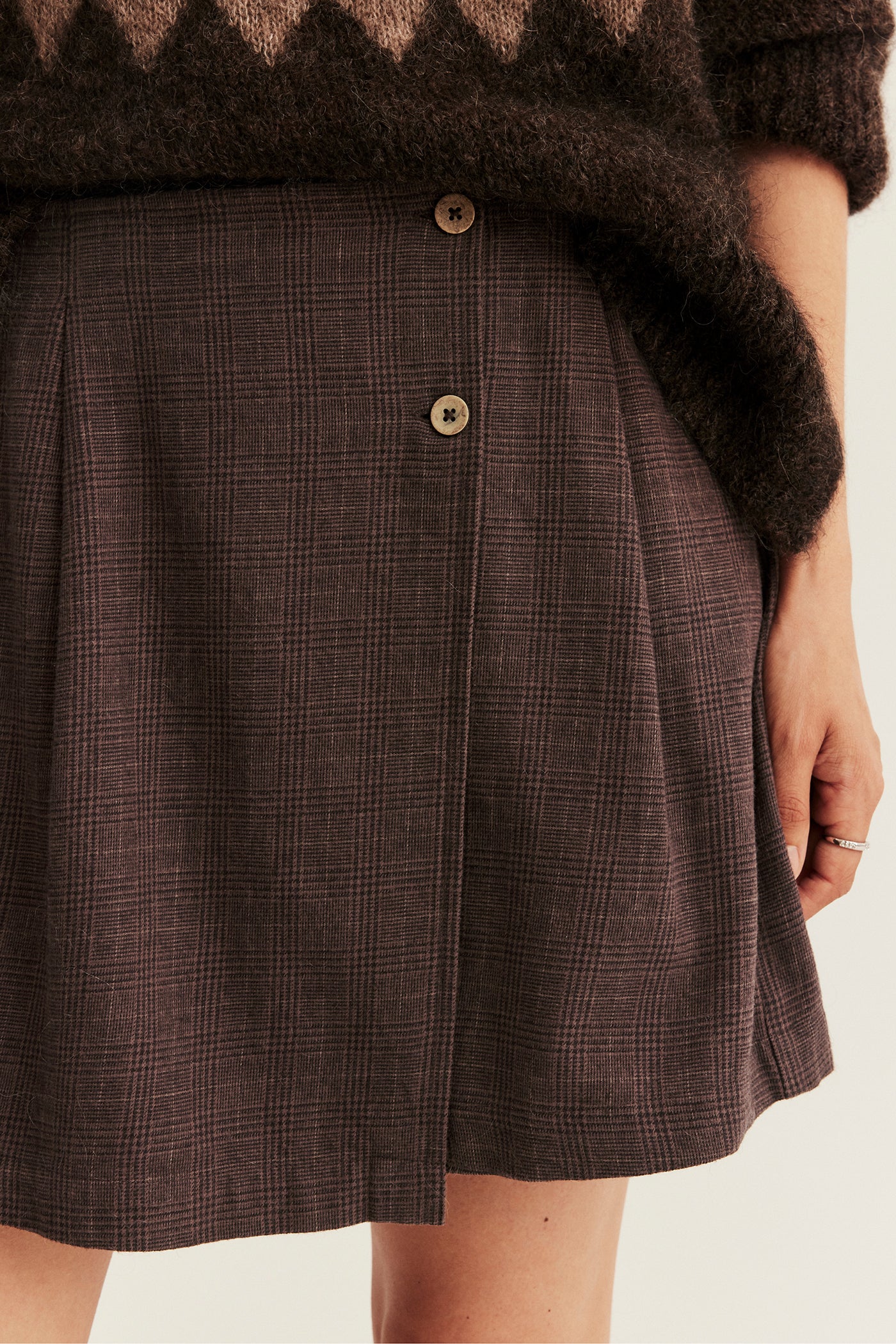 Women's brown short checked skirt