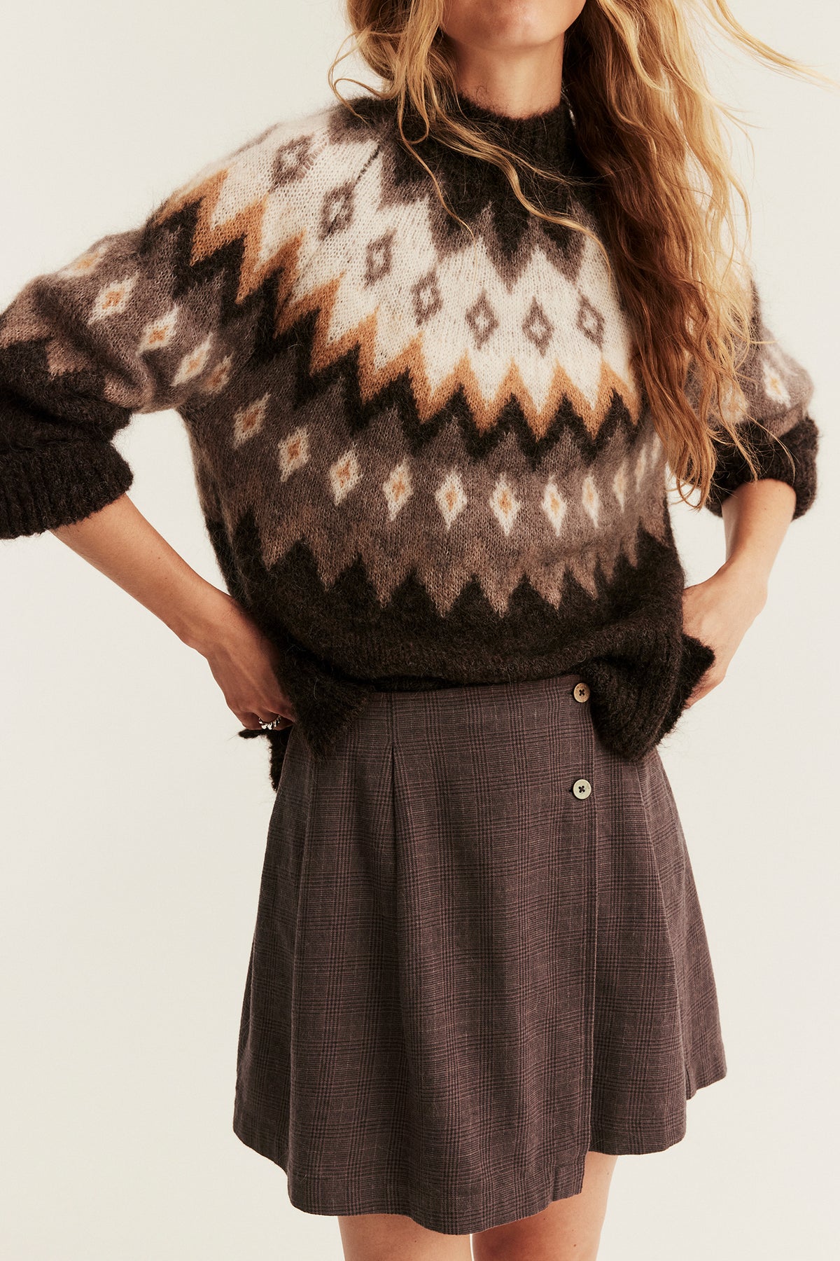 Women's brown short checked skirt