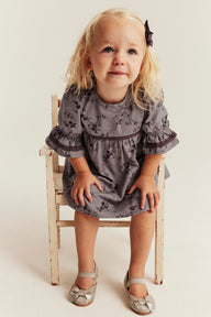 Baby lilac floral dress with frills