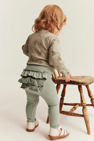 Baby leggings with frills