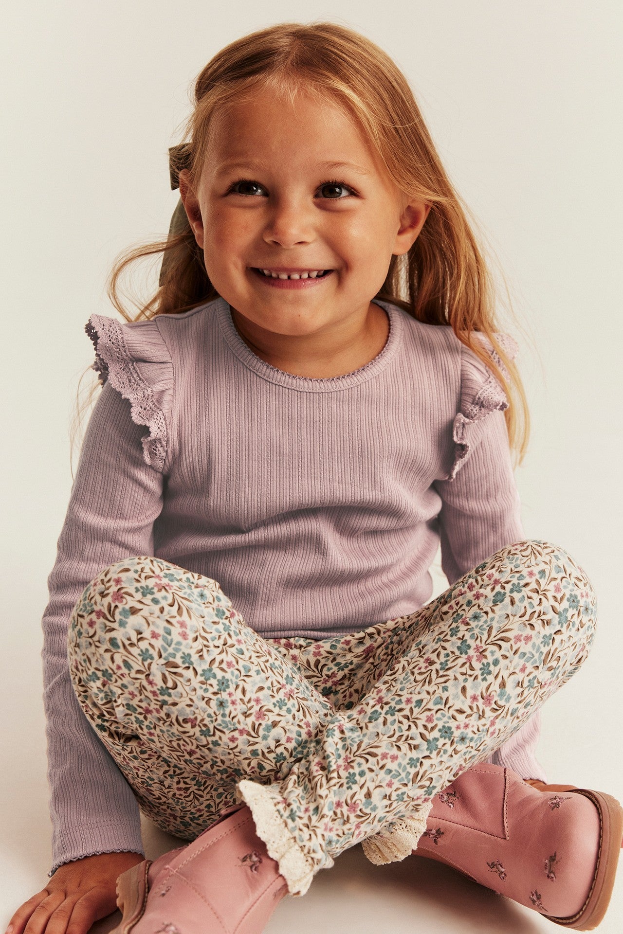 Baby & Kids pink ribbed top with frills
