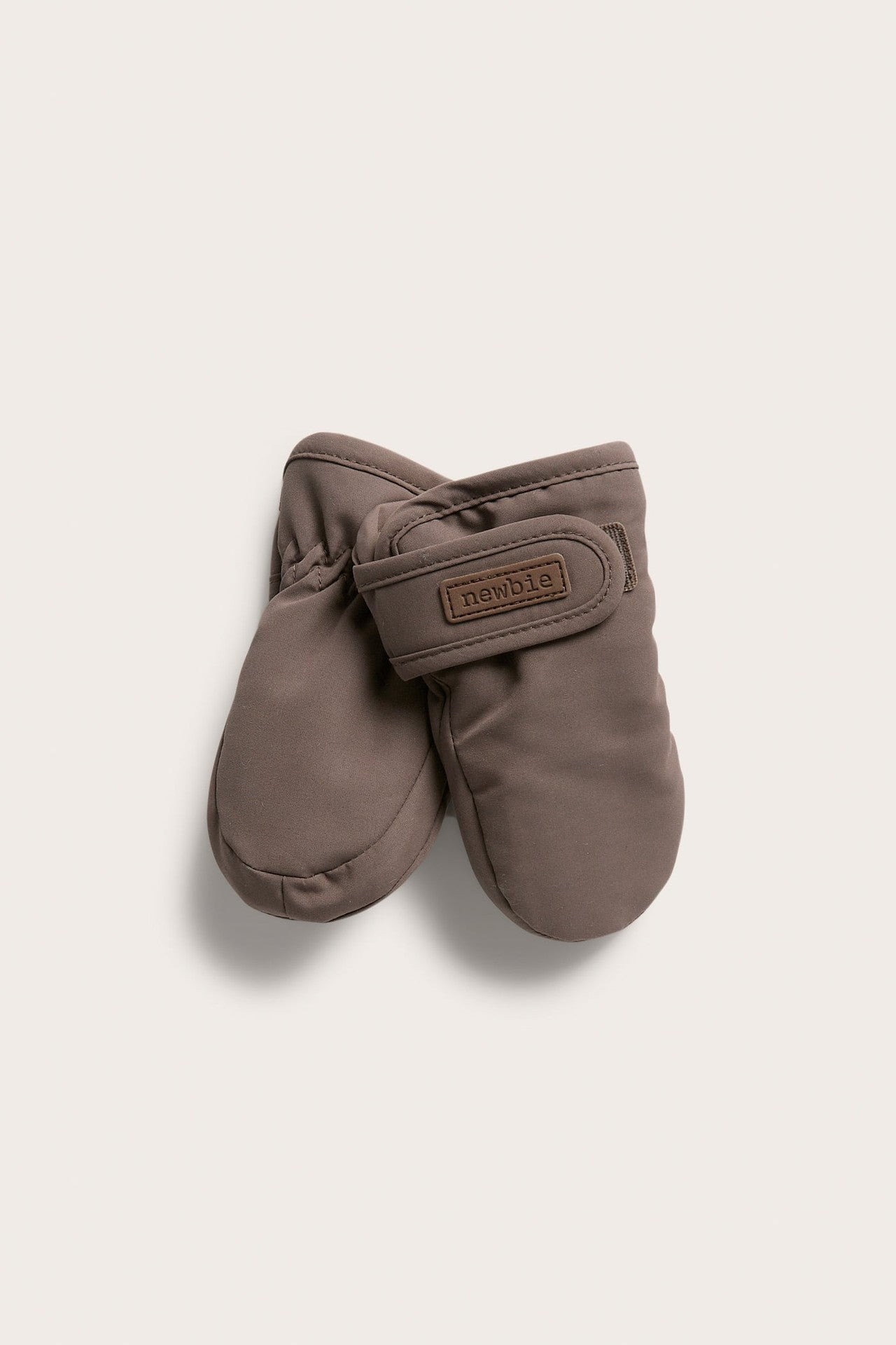 Baby brown lined mittens