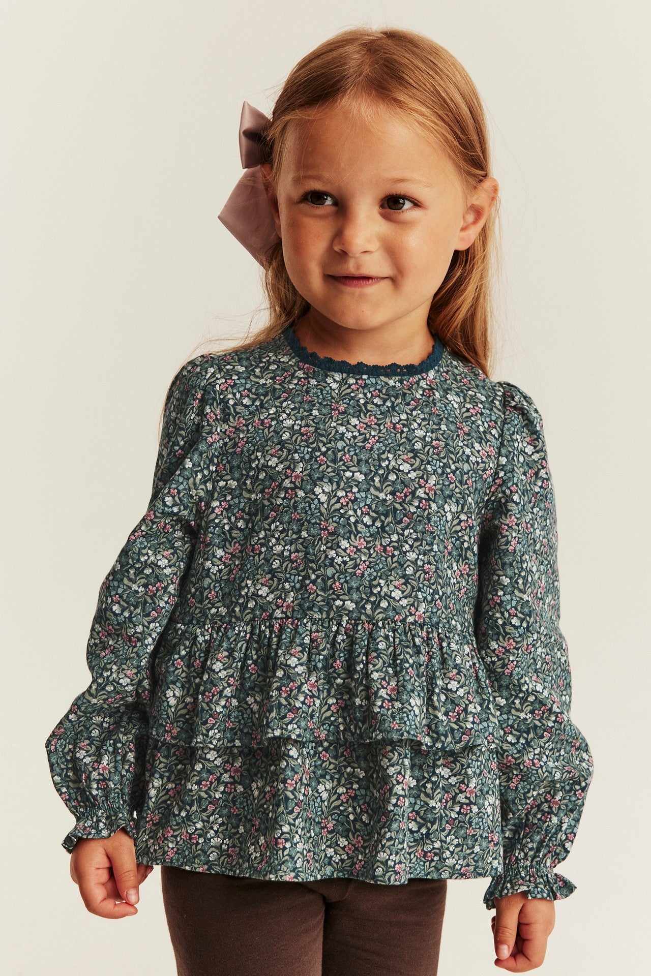 Kids floral blouse with frills