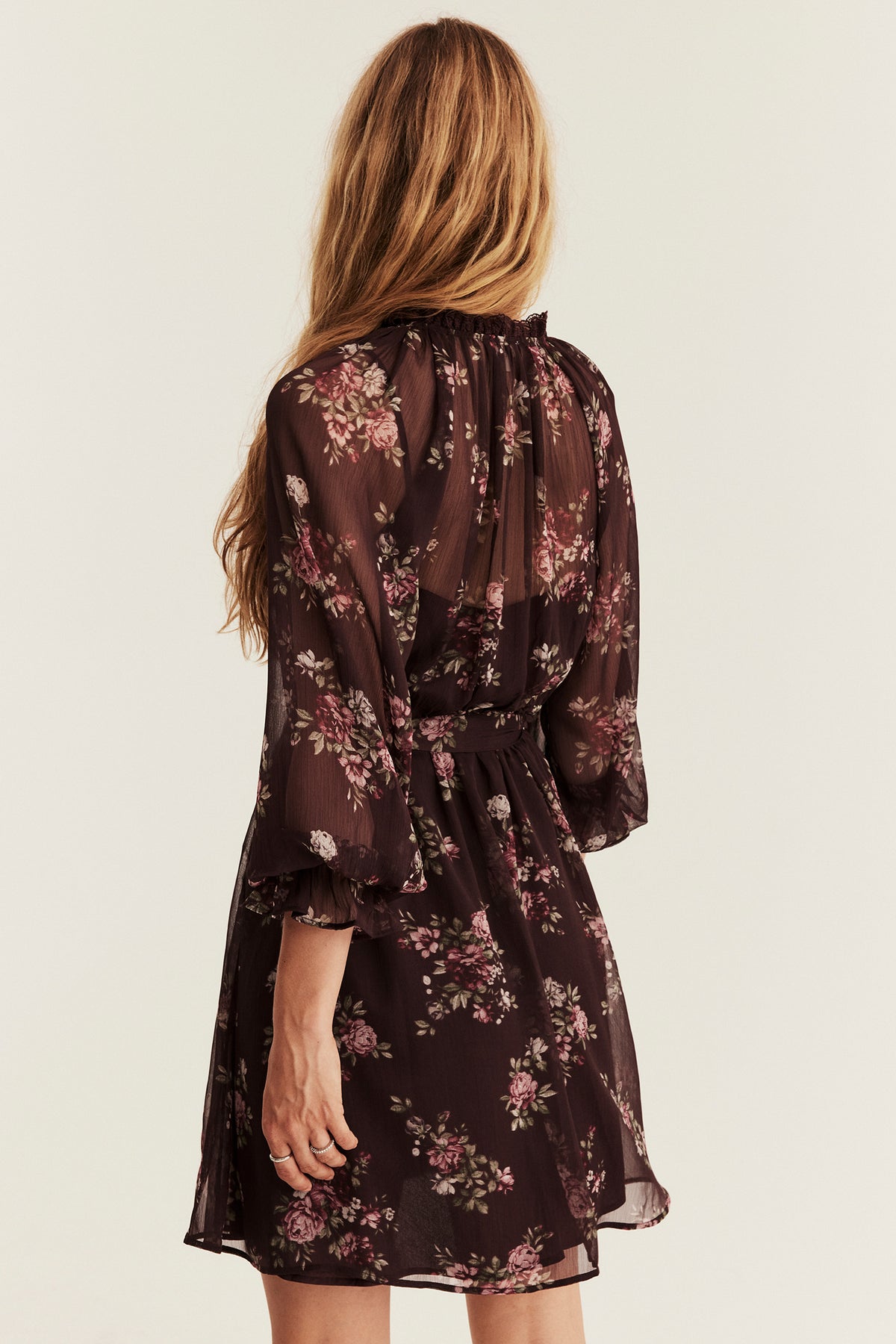 Women's lilac floral chiffon dress
