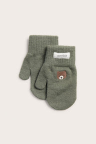 Kids mittens with embroidered bear