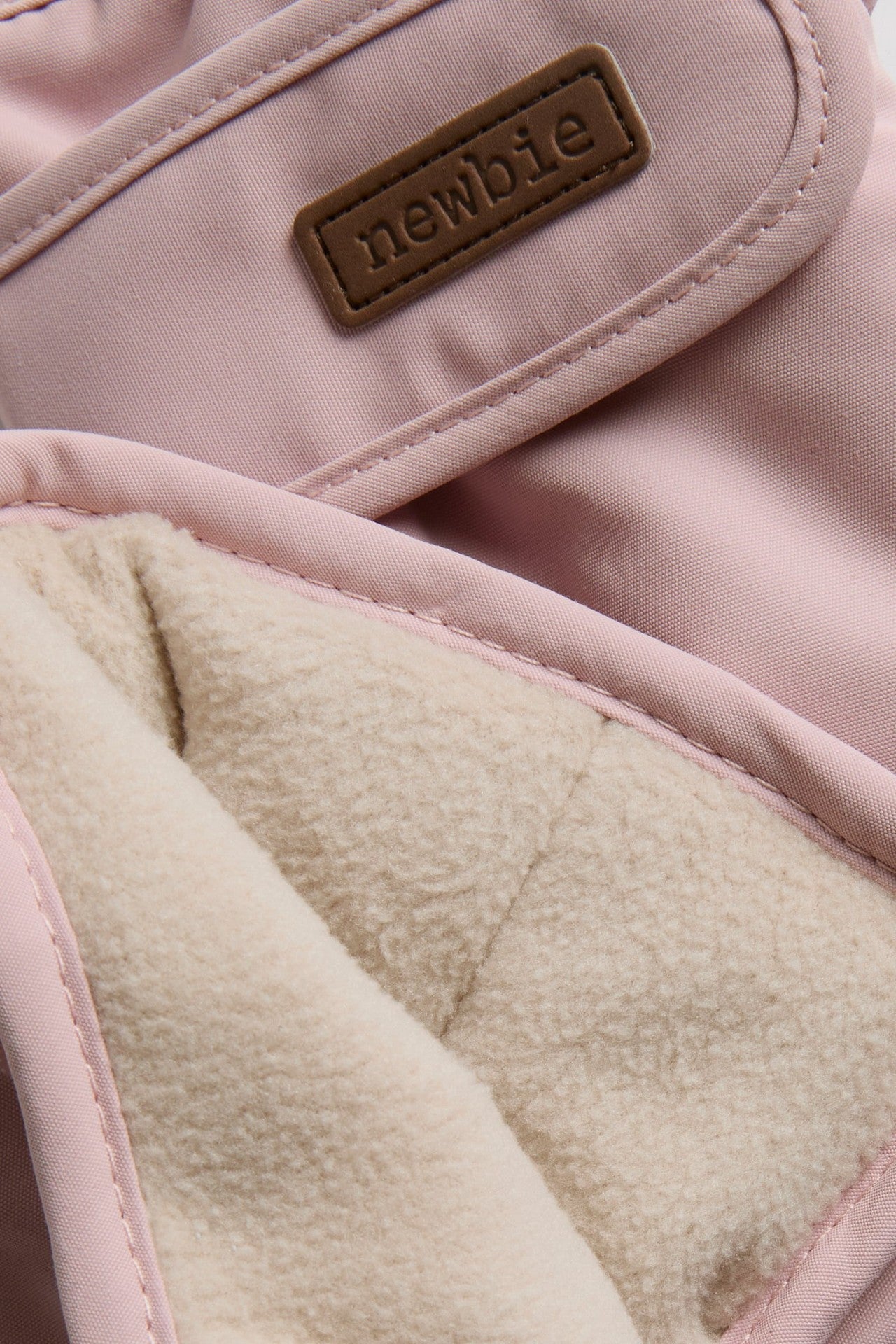 Kids pink lined mittens