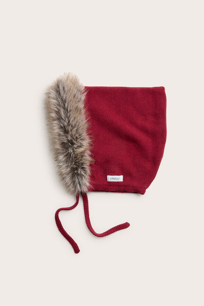 Kids red knitted hat with fake fur