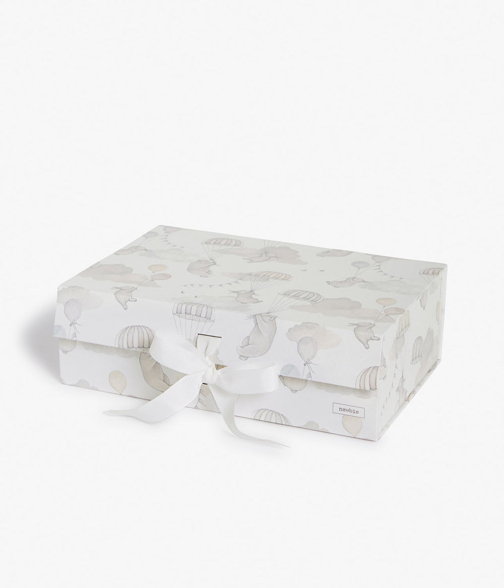 White animal print large gift box – Newbie